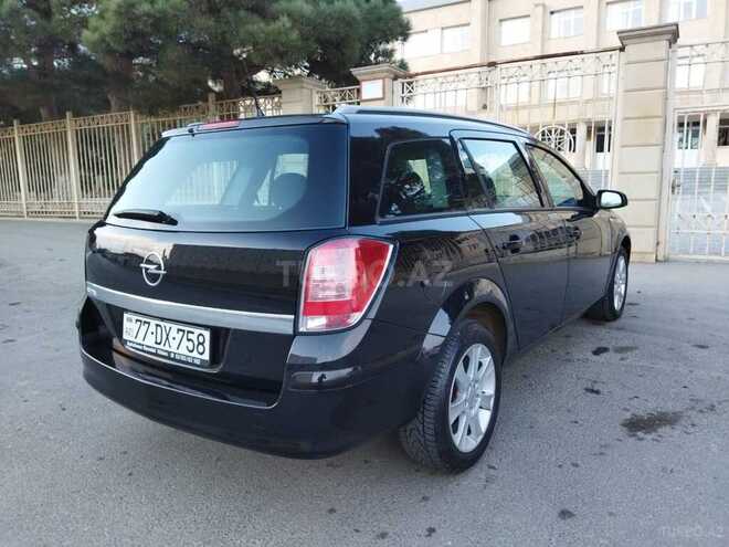 Opel Astra 2009, 130,000 km - 1.4 l - Bakı