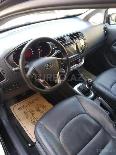 Kia Rio 2012, 130,000 km - 1.1 л - Bakı