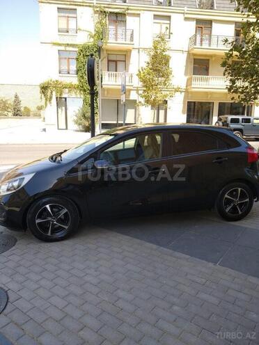 Kia Rio 2012, 130,000 km - 1.1 л - Bakı