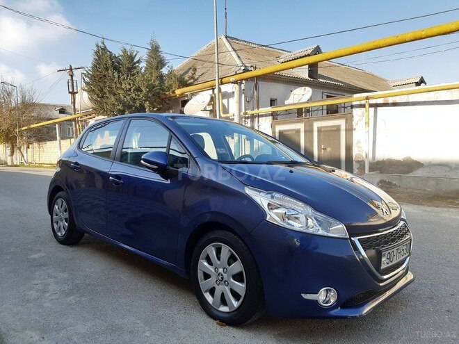 Peugeot 208 2013, 135,200 km - 1.6 l - Bakı