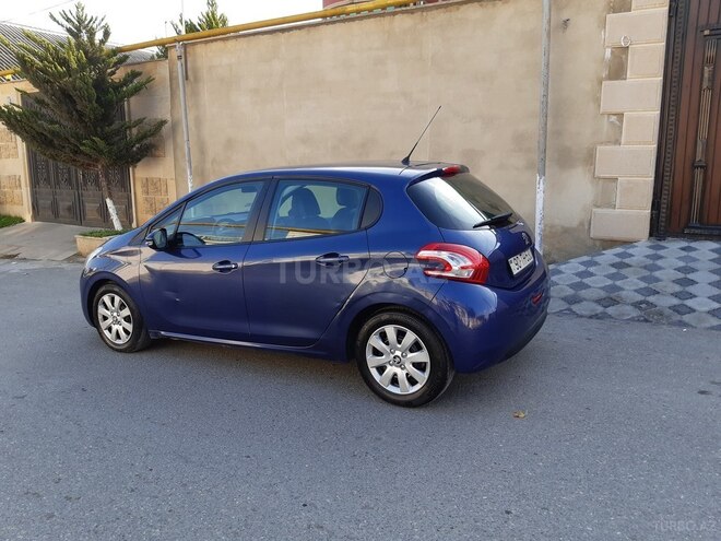 Peugeot 208 2013, 135,200 km - 1.6 l - Bakı