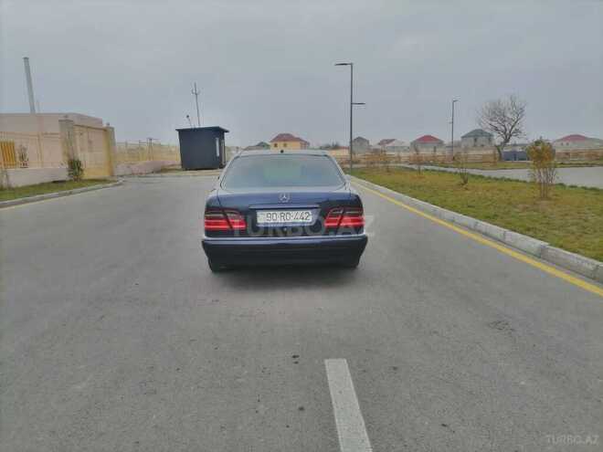 Mercedes E 240 1998, 339,000 km - 2.4 л - Bakı