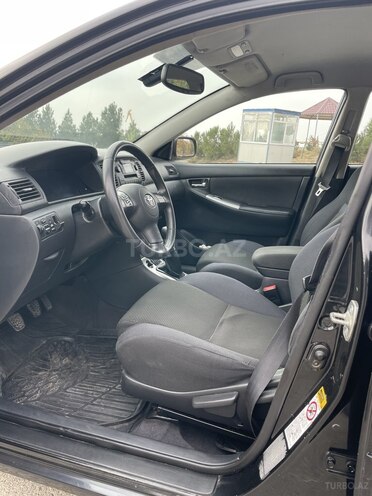 Toyota Corolla 2005, 237,000 km - 1.4 l - Bakı