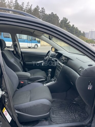 Toyota Corolla 2005, 237,000 km - 1.4 l - Bakı