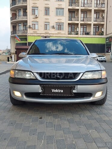 Opel Astra 1995, 351,000 km - 1.8 l - Bakı