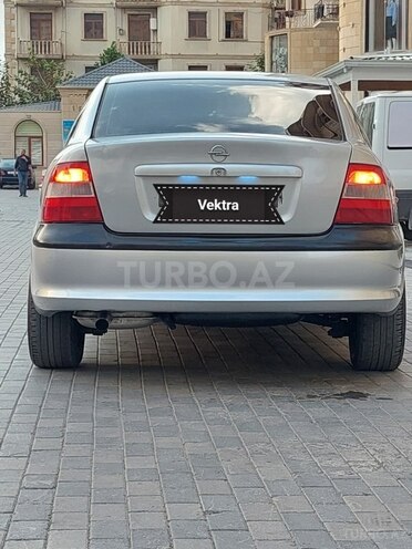 Opel Astra 1995, 351,000 km - 1.8 l - Bakı