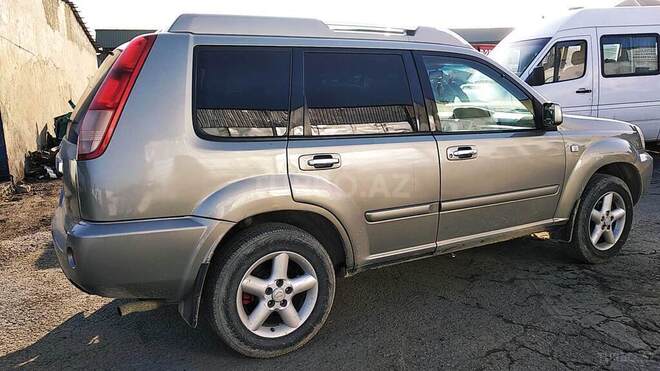 Nissan X-Trail 2006, 269,000 km - 2.5 l - Bakı