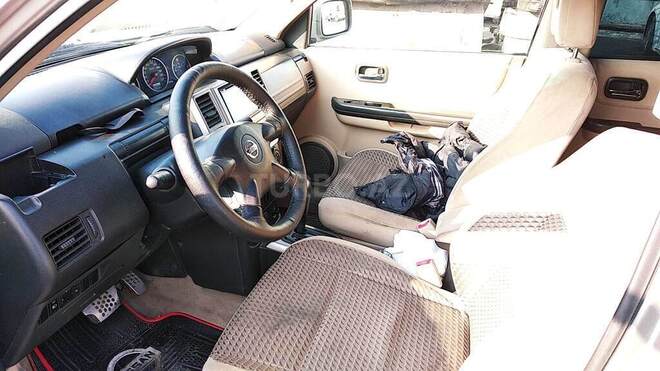 Nissan X-Trail 2006, 269,000 km - 2.5 l - Bakı