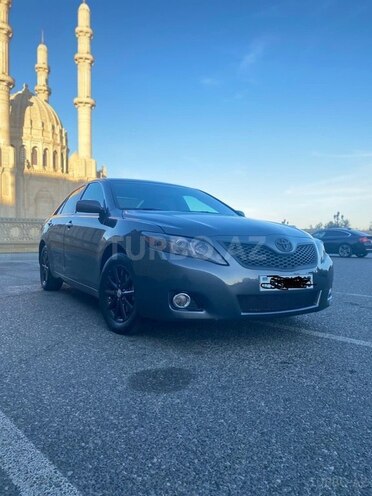 Toyota Camry 2011, 155,000 km - 2.5 l - Salyan
