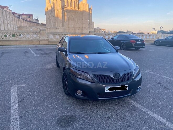 Toyota Camry 2011, 155,000 km - 2.5 l - Salyan