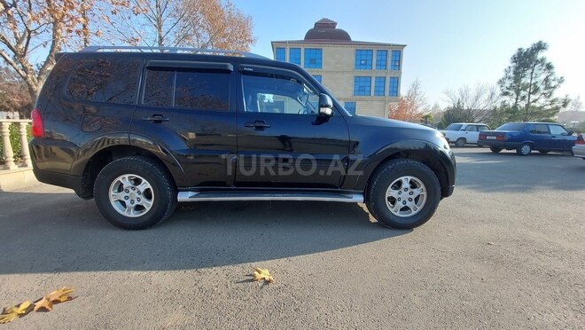 Mitsubishi Pajero 2007, 269,000 km - 3.0 л - Saatlı