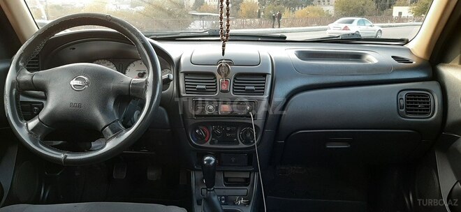 Nissan Sunny 2006, 285,000 km - 1.3 l - Gəncə