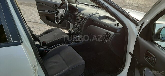 Nissan Sunny 2006, 285,000 km - 1.3 l - Gəncə