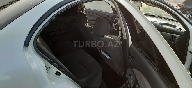 Nissan Sunny 2006, 285,000 km - 1.3 l - Gəncə