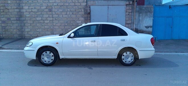 Nissan Sunny 2006, 285,000 km - 1.3 l - Gəncə