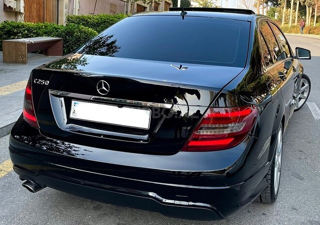 Mercedes C 250 2014, 77,700 km - 1.8 l - Bakı