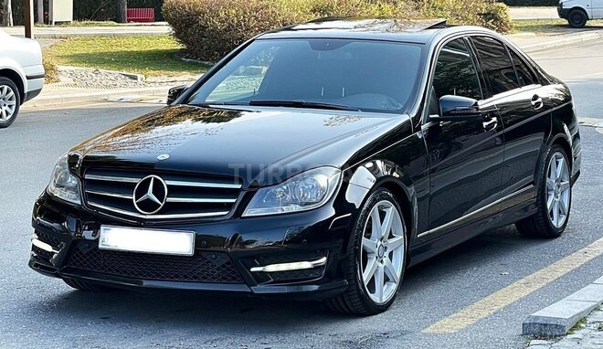 Mercedes C 250 2014, 77,700 km - 1.8 l - Bakı