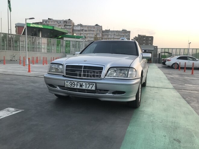 Mercedes C 180 1999, 330,000 km - 1.8 l - Bakı