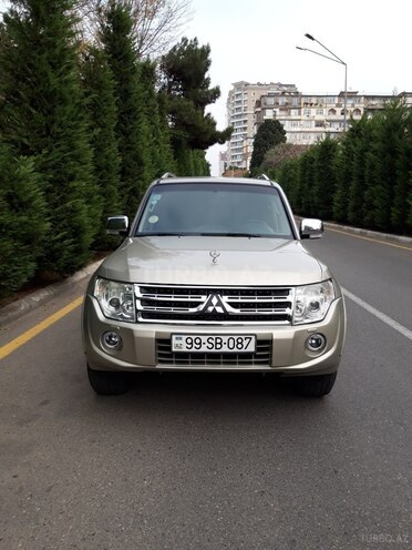 Mitsubishi Pajero 2007, 296,000 km - 3.0 л - Bakı