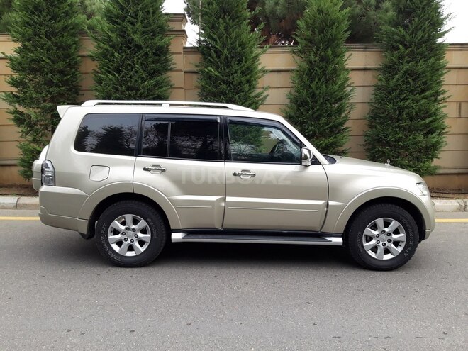 Mitsubishi Pajero 2007, 296,000 km - 3.0 л - Bakı