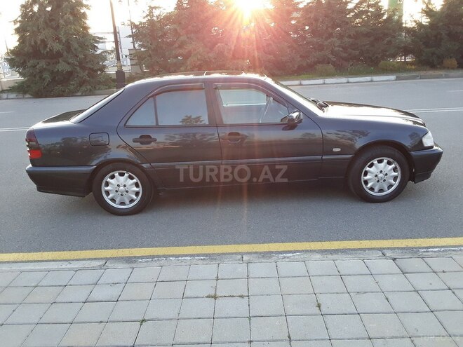 Mercedes C 200 1999, 290,000 km - 2.0 l - Ağdaş