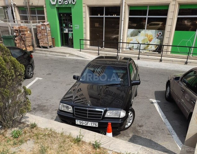 Mercedes C 220 1998, 350,000 km - 2.2 л - Bakı
