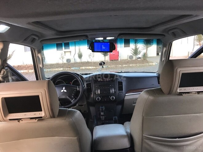 Mitsubishi Pajero 2007, 260,000 km - 3.0 l - Şəmkir