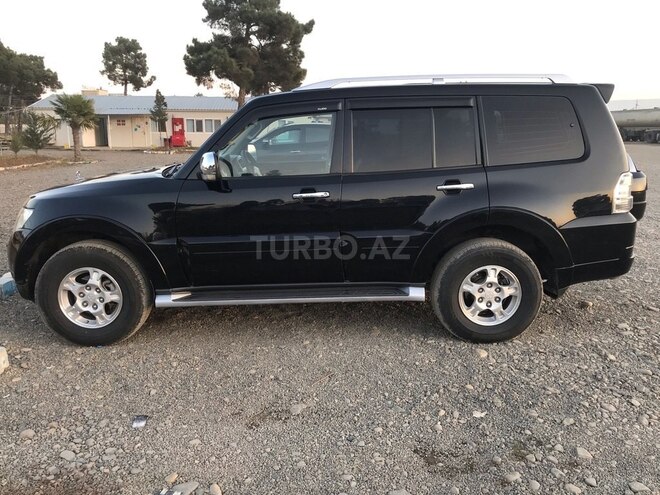 Mitsubishi Pajero 2007, 260,000 km - 3.0 l - Şəmkir