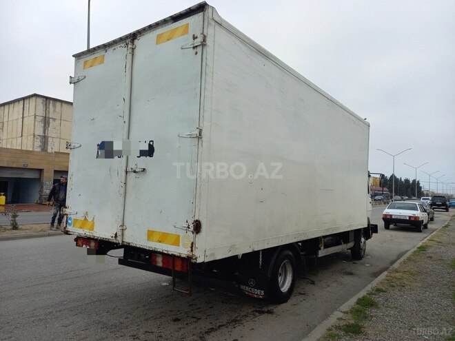 Mercedes Atego 814 1995, 6,000,000 km - 4.3 л - Sumqayıt