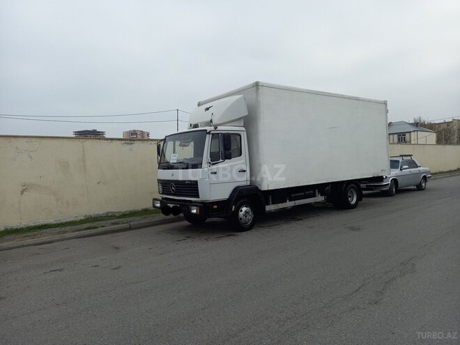 Mercedes Atego 814 1995, 6,000,000 km - 4.3 л - Sumqayıt