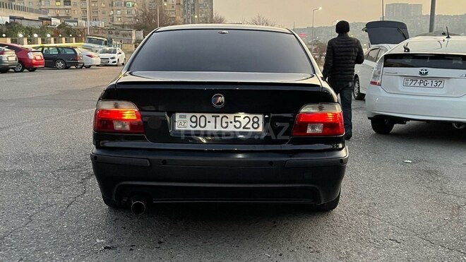 BMW 528 2000, 400,000 km - 2.8 l - Bakı
