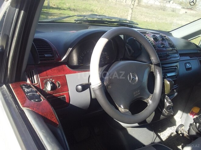 Mercedes Vito 111 2004, 605,748 km - 2.2 l - Xudat