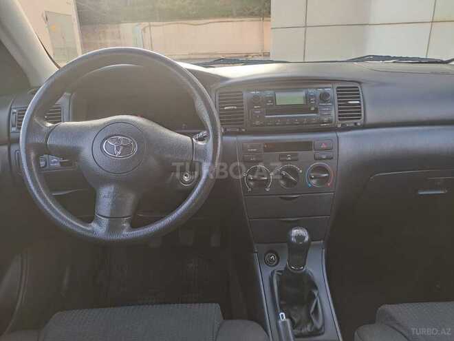 Toyota Corolla 2004, 182,000 km - 1.4 l - Bakı