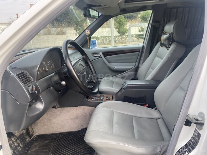 Mercedes C 230 1998, 241,553 km - 2.3 l - Bakı