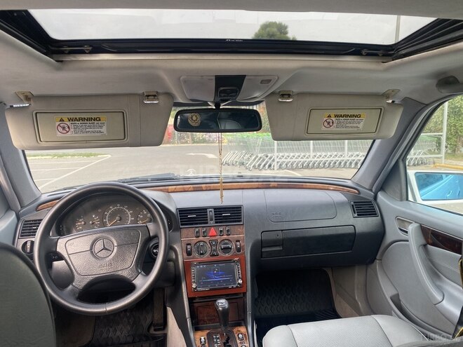 Mercedes C 230 1998, 241,553 km - 2.3 l - Bakı