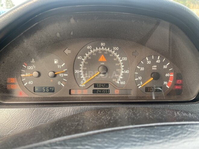 Mercedes C 230 1998, 241,553 km - 2.3 l - Bakı