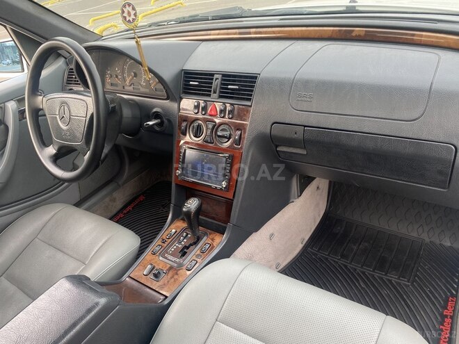 Mercedes C 230 1998, 241,553 km - 2.3 l - Bakı