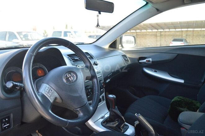 Toyota Corolla 2007, 165,000 km - 1.4 л - Qəbələ