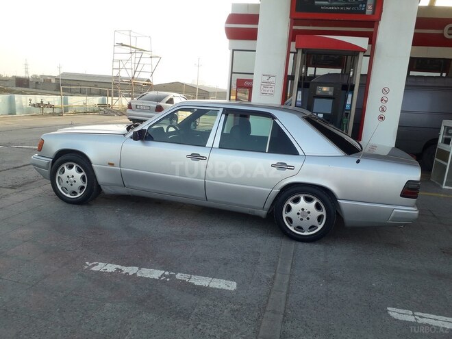 Mercedes E 300 1992, 312,568 km - 3.0 l - Sumqayıt