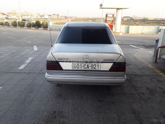 Mercedes E 300 1992, 312,568 km - 3.0 l - Sumqayıt
