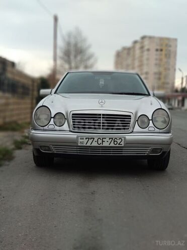 Mercedes E 220 1999, 370,000 km - 2.2 л - Bakı