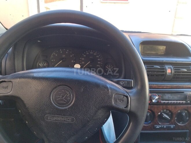 Opel Astra 1998, 360,000 km - 1.6 л - Şəki