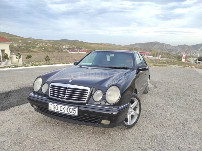 Mercedes E 240 1999, 401,270 km - 2.4 l - Xızı