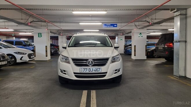 Volkswagen Tiguan 2009, 83,000 km - 2.0 л - Bakı