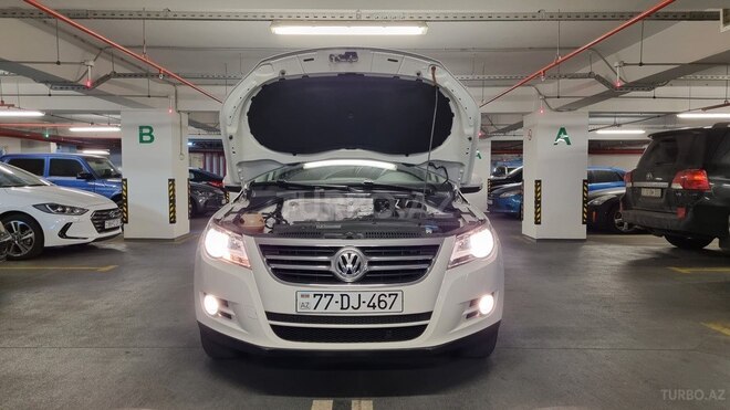 Volkswagen Tiguan 2009, 83,000 km - 2.0 л - Bakı