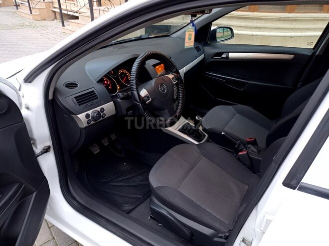 Opel Astra 2008, 163,000 km - 1.3 l - Bakı