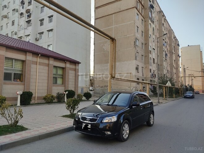 Kia Rio 2010, 208,000 km - 1.4 l - Sumqayıt