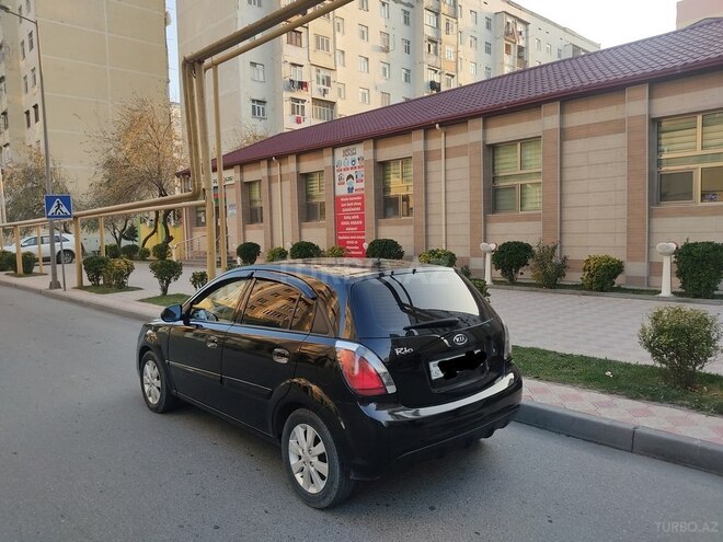Kia Rio 2010, 208,000 km - 1.4 l - Sumqayıt