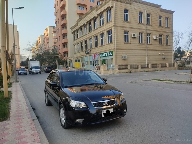Kia Rio 2010, 208,000 km - 1.4 l - Sumqayıt