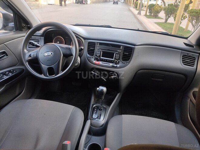 Kia Rio 2010, 208,000 km - 1.4 l - Sumqayıt